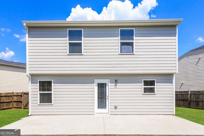 Building Photo - 404 Scenic View Ct