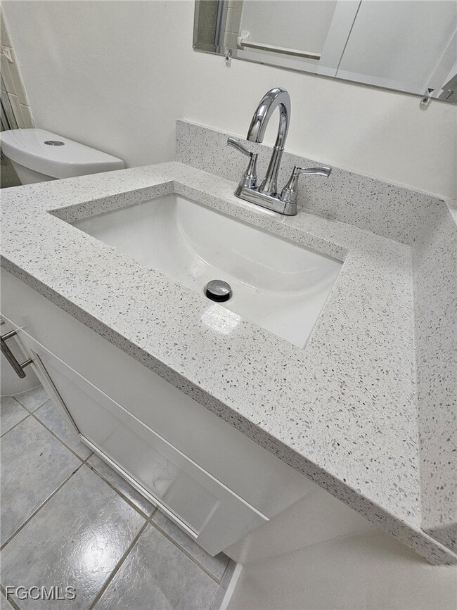 Building Photo - 521 SW 47th Terrace