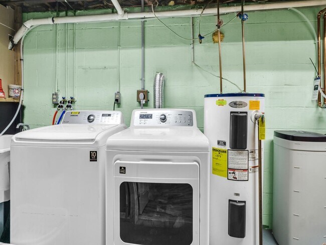 Building Photo - COMING SOON....