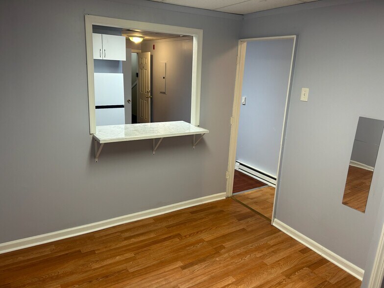 Building Photo - 1909 Chestnut St