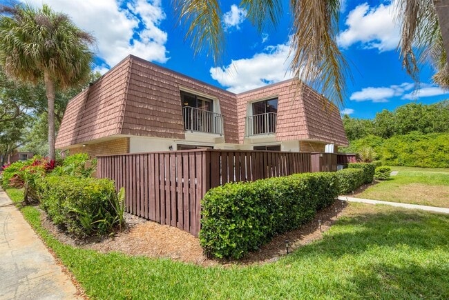 Primary Photo - 2980 SW Sunset Trace Cir