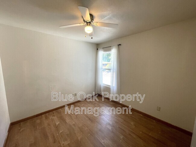 Building Photo - 2742 White Ave