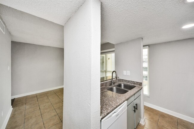 Building Photo - 781 Country Pl Dr