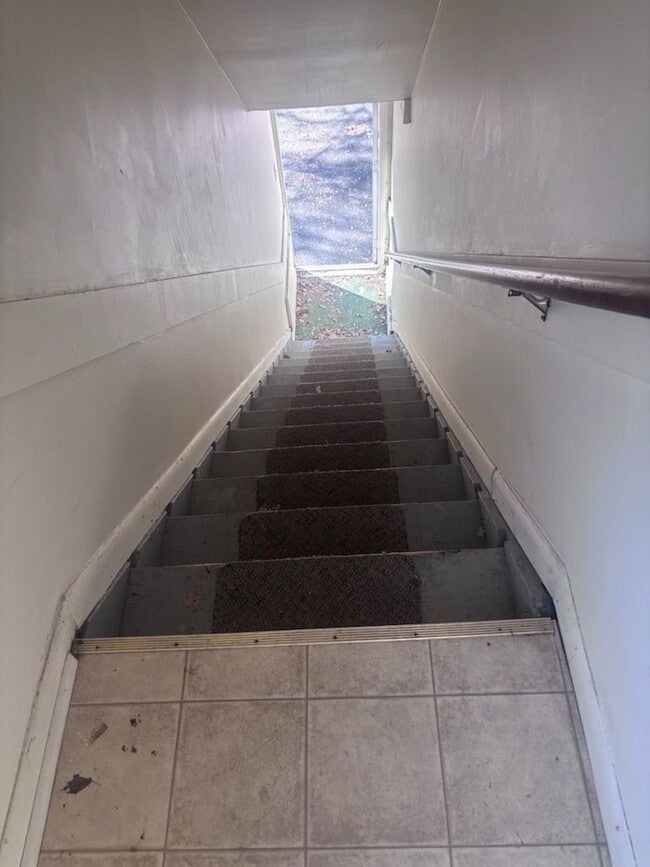 Building Photo - Freshly Renovated 1-Bedroom | Coopersburg, PA | $1,175/mo