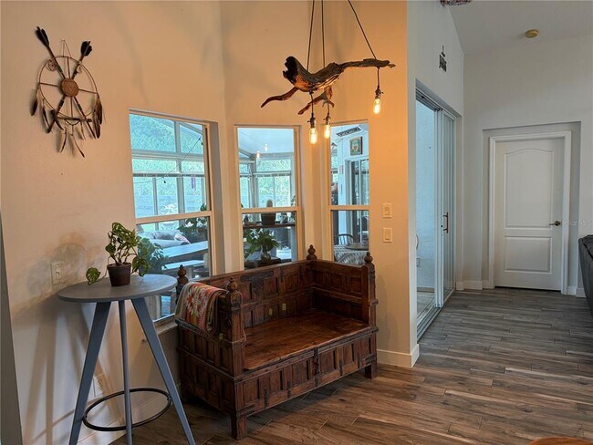 Building Photo - 3205 SE 23rd Pl