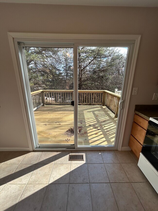 Building Photo - 3573 Moultree Pl