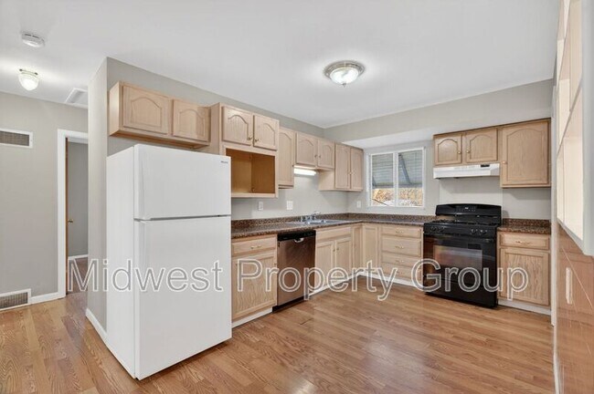 Building Photo - 10406 Hobkirk Dr