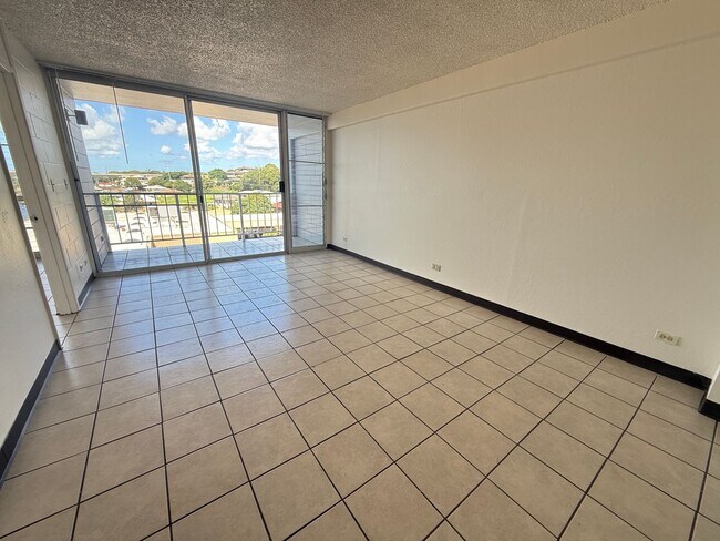 Building Photo - Kauhale in Aiea 2 bedroom 1 bath with 1 assigned parking stall