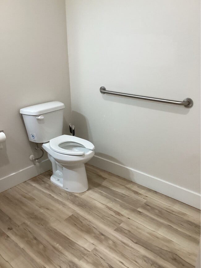 Building Photo - 2950 SW Coho St