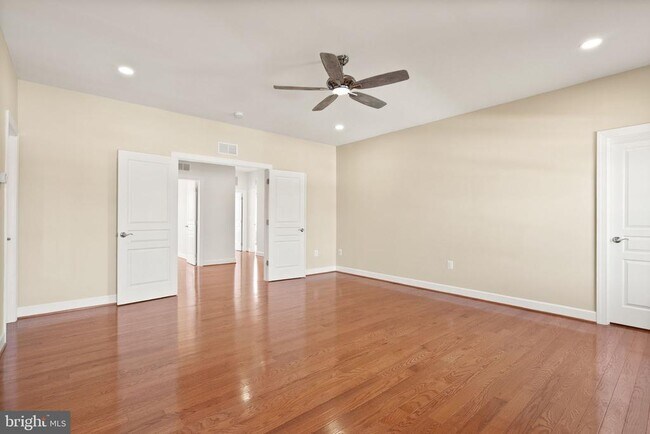 Building Photo - 5666 Spriggs Meadow Dr