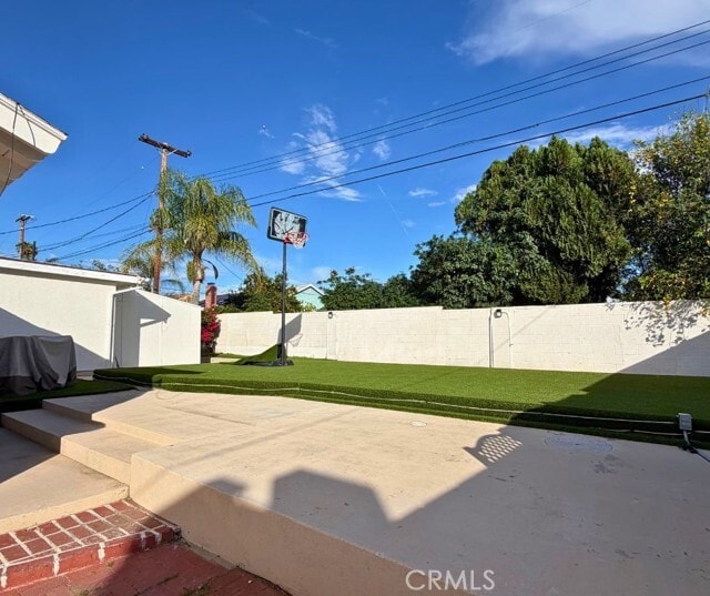 Building Photo - 7756 Eton Ave