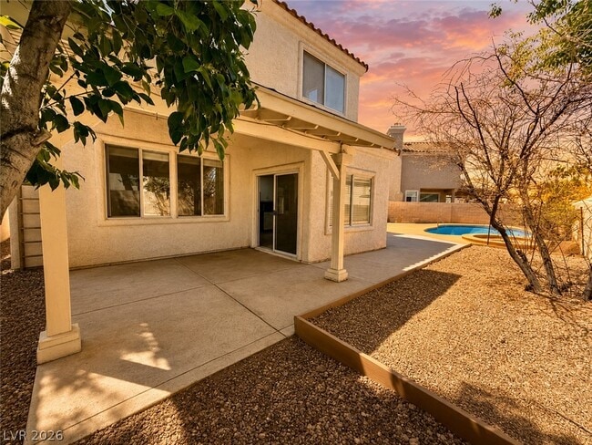 Building Photo - 1436 Country Hollow Dr