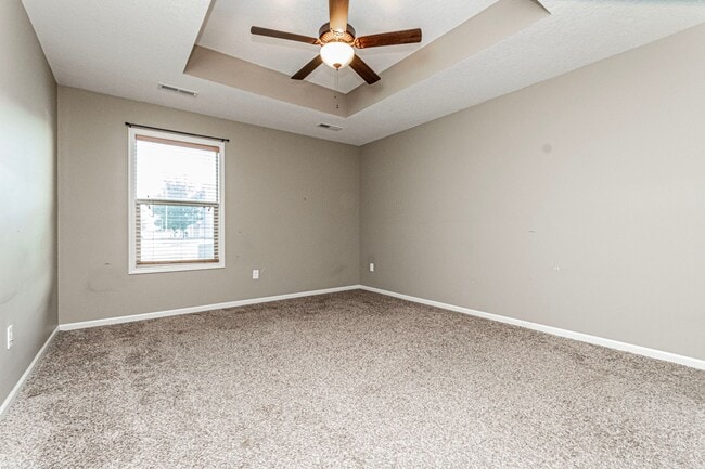 Building Photo - Duplex in Prairie Lakes