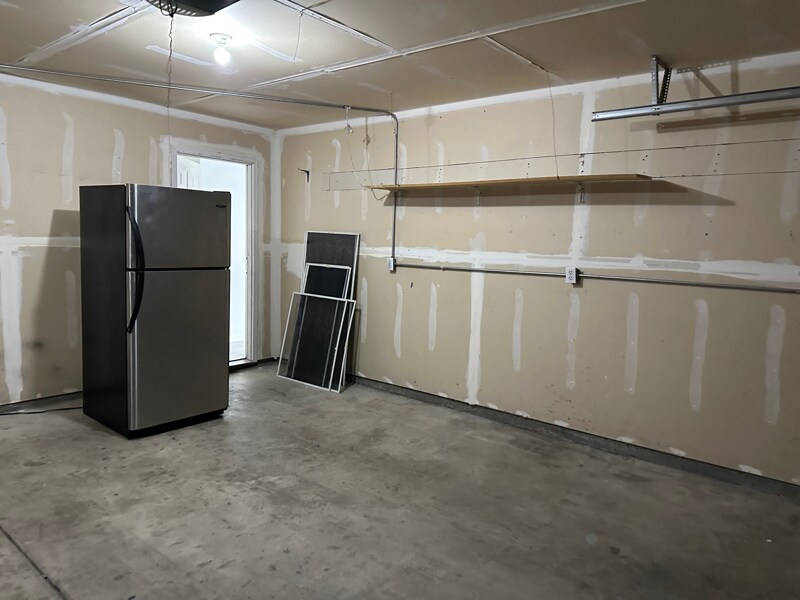 Building Photo - 3127 W 525 N