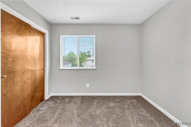 Building Photo - 6630 Erie Rd