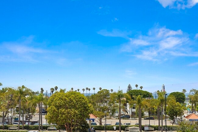 Building Photo - 378 Playa Blanca