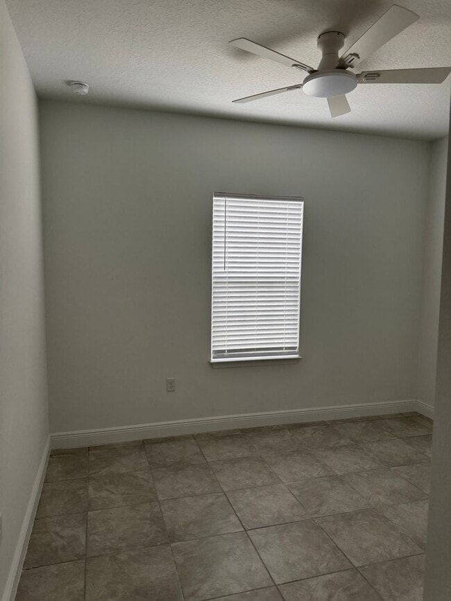 Building Photo - Built in 2025 Citrus Springs