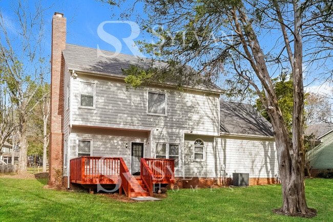 Building Photo - Prepare to be impressed by this 4 bedroom, 2.5 bathroom home