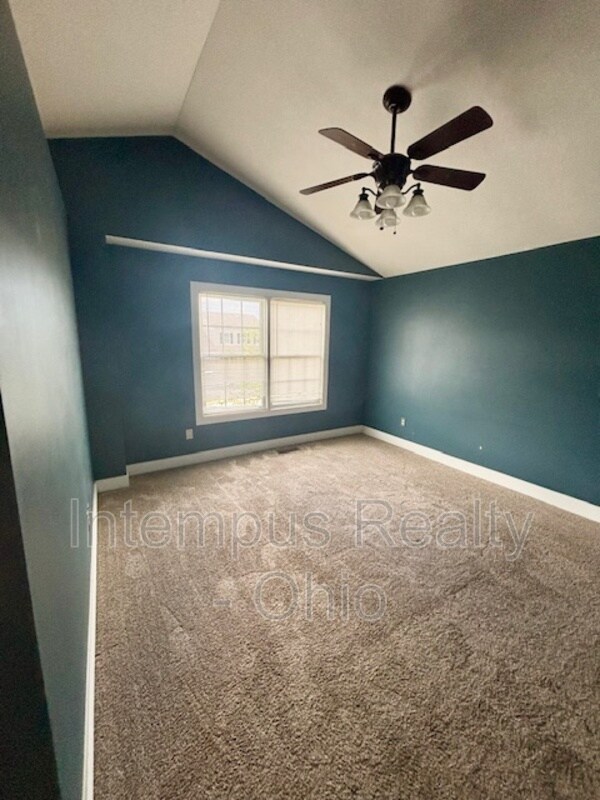 Building Photo - 1482 Geranium Dr