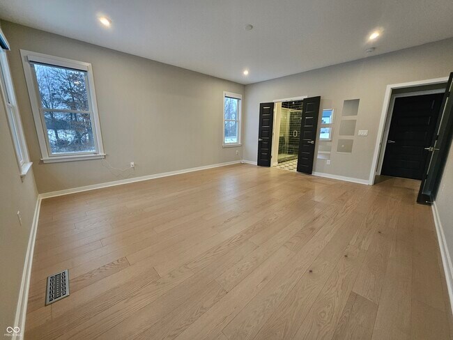 Building Photo - 228 Oakhurst Wy