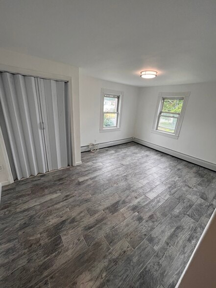 Building Photo - 349 Bellmore Rd