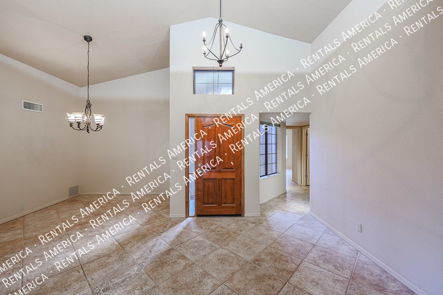 Building Photo - 8444 N 85th St