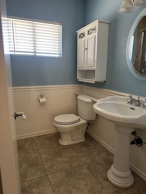 Building Photo - For Lease $2,750 4 Bedrooms-2.5 Baths-3 Ca...