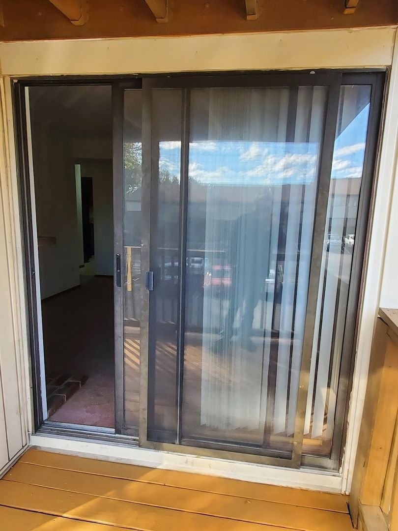 Building Photo - 1531 Springlet Ct