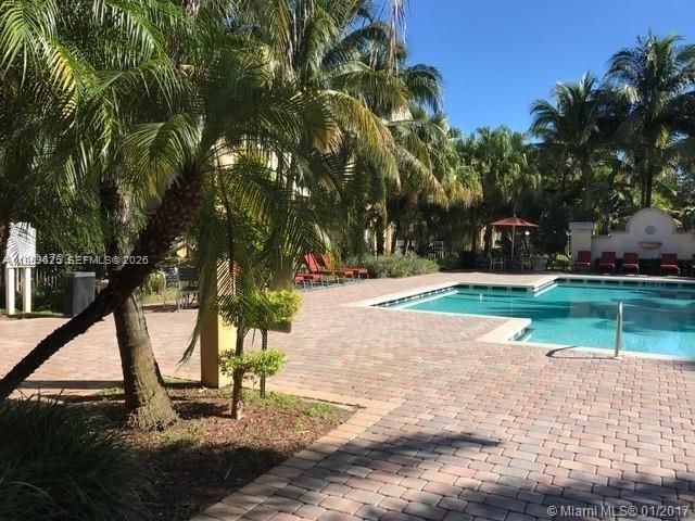 Building Photo - 5612 Rock Island Rd