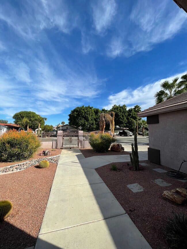 Building Photo - 31325 Avenida La Gaviota