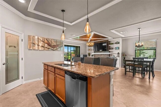 Building Photo - 6521 Willowshire Way