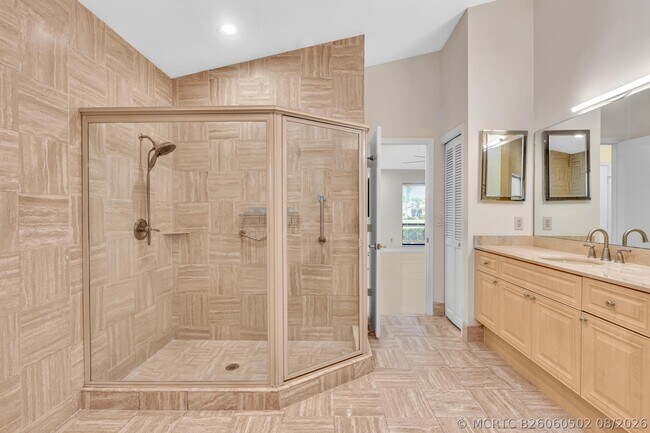 Building Photo - 22595 Esplanada Cir