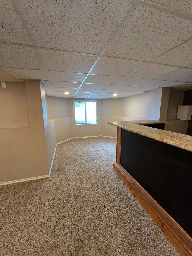 Building Photo - Spacious 5-Bedroom West Valley City Home w...