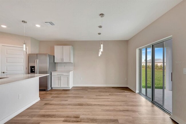 Building Photo - 18303 Wheathouse Pl