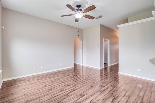 Building Photo - 2317 Tropical Wind Dr