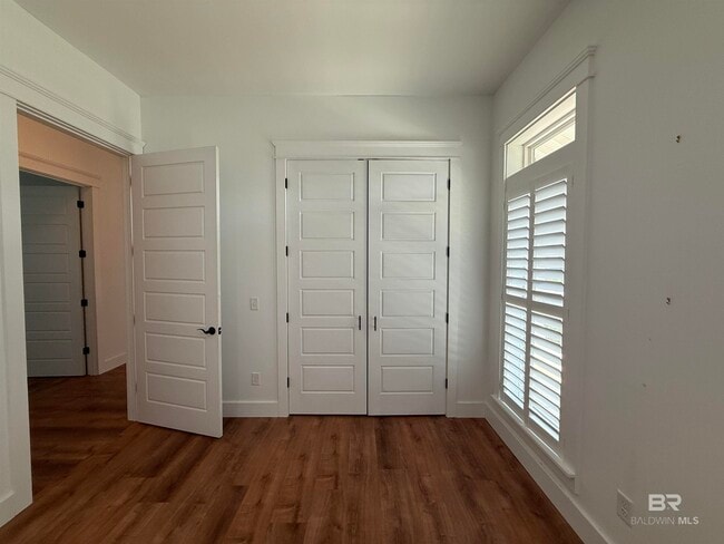 Building Photo - 10391 Emmanuel St