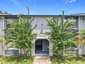 Building Photo - 4795 S Texas Ave