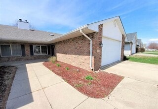 Building Photo - DON'T MISS THIS ONE!