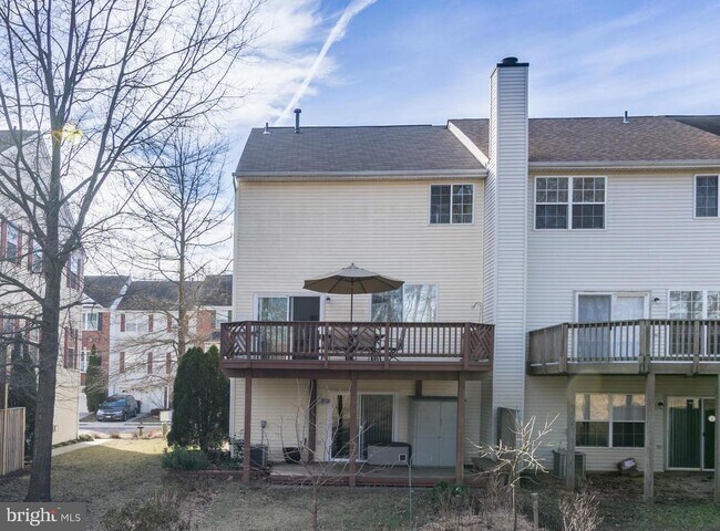 Building Photo - 2715 Summers Ridge Dr