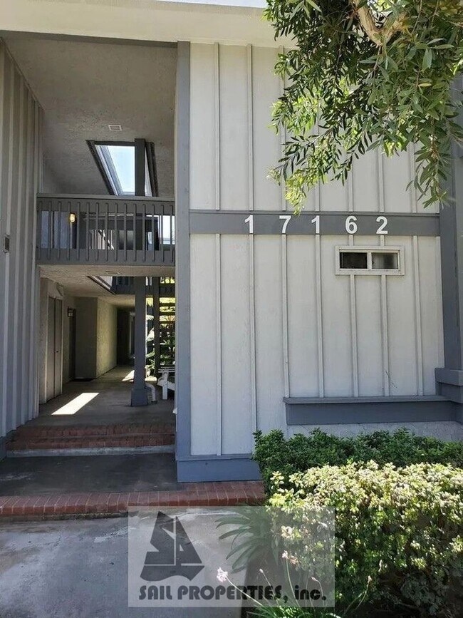 Building Photo - 17162 CA-1