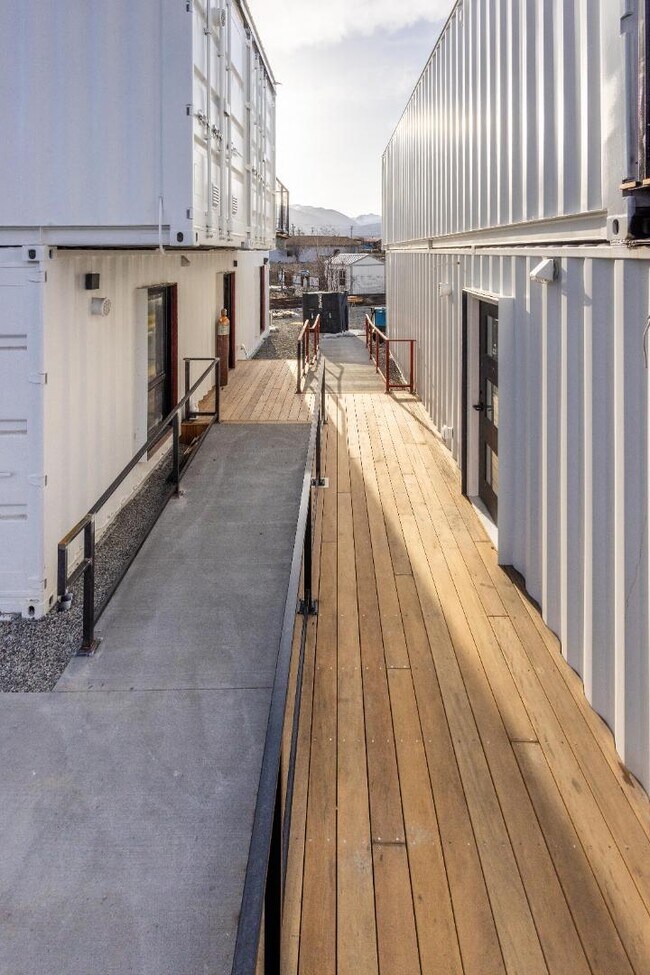 Building Photo - 326 East Arkansas St.