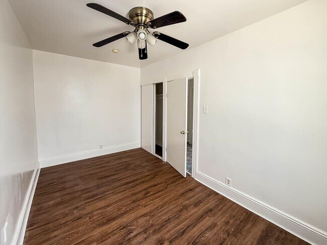 Building Photo - 47 Columbia Ave