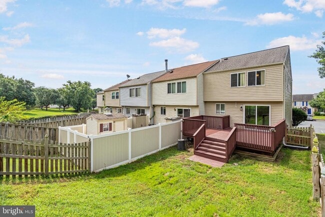 Building Photo - 3322 Raccoon Ct