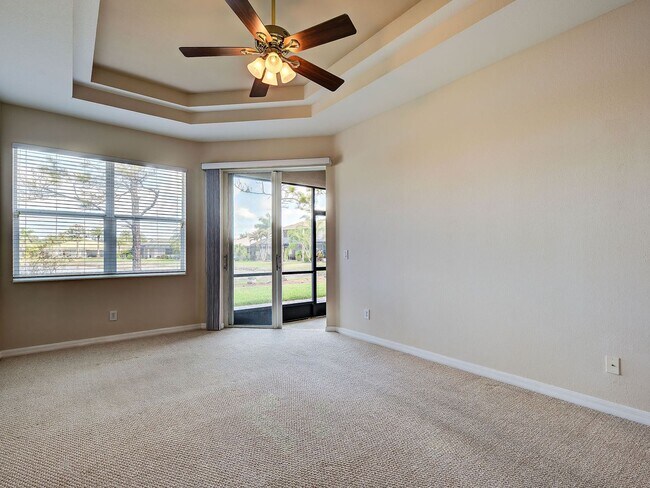 Building Photo - 3BD/2BA/3 Car Garage in Stoneybrook