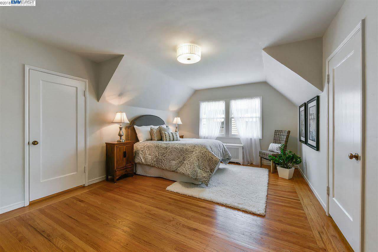 Bedroom - 1562 Lincoln Ave