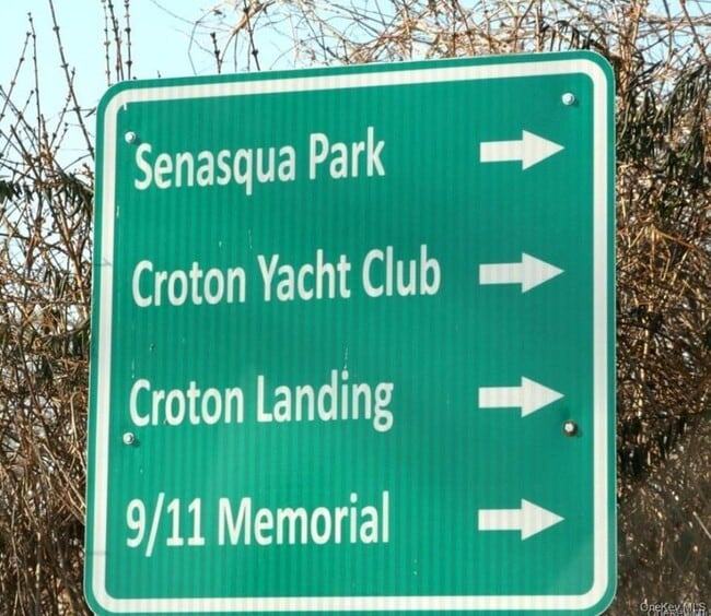 Building Photo - 2003 Half Moon Bay Dr