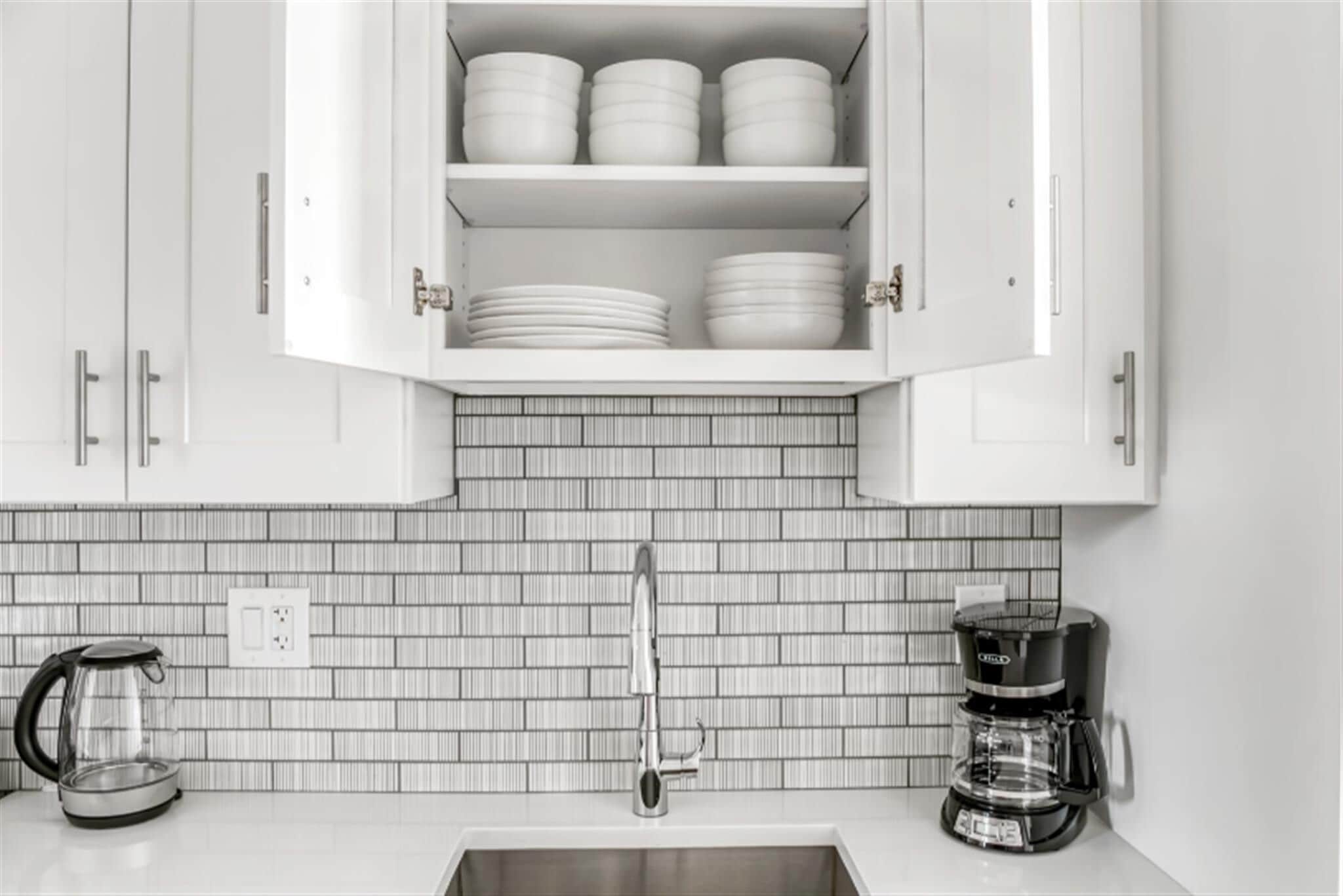 Building Photo - 1010 Cambridge St