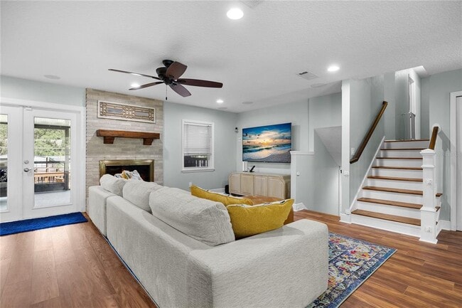 Building Photo - 2026 NW 19th Ln