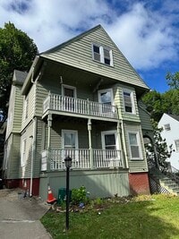 Building Photo - 40 Orne St