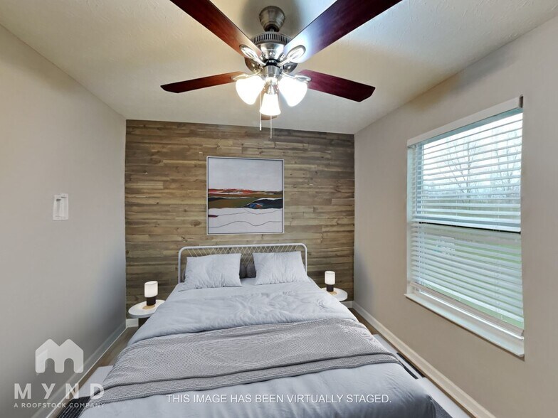 Building Photo - 305 Kear St